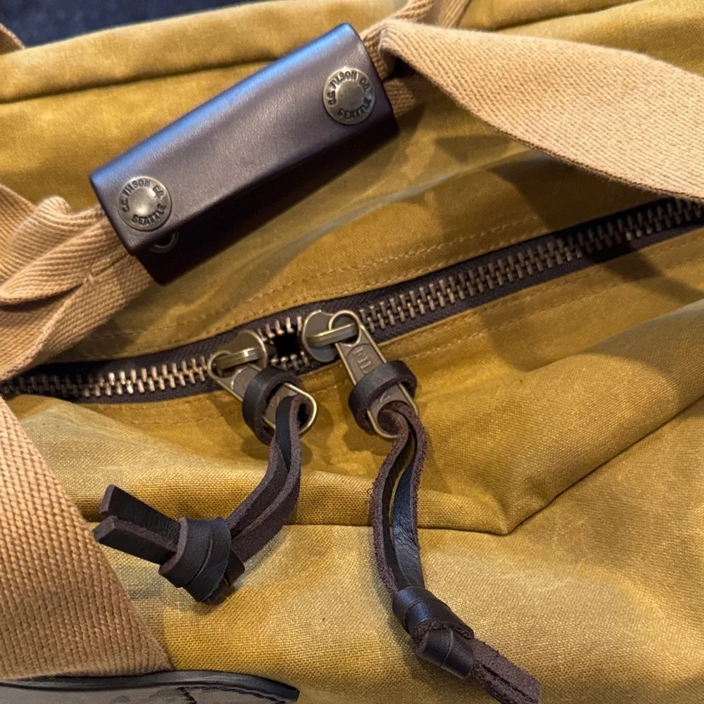 NWT Filson Tin Cloth Small Duffle Waxed Canvas